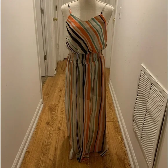 Summer dress small - Picture 1 of 5